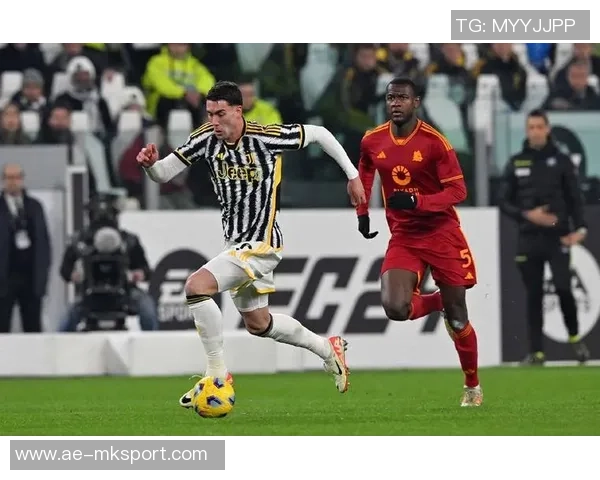 英媒热刺瞄准阿格霍瓦与弗拉霍维奇明夏免签竞争激烈