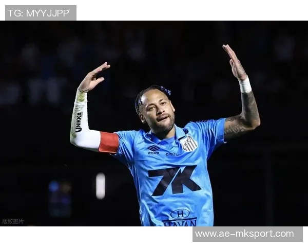 略伦特称赞阿尔瓦雷斯表现出色无需改变球荒困扰球队亟待解决