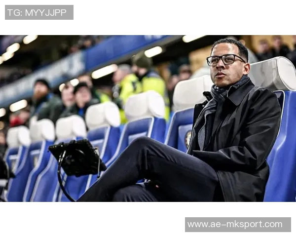 英媒报道切尔西冬窗瞄准森林队后卫穆里略加强中卫阵容