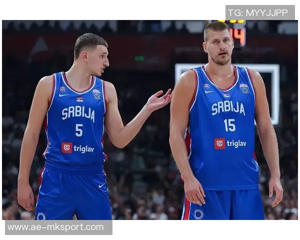 约维奇四年合同总值6240万第一年薪资1620万中间两年略微调整