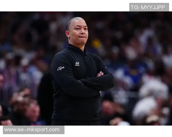 快船状态回暖近11场赢9场距离附加赛区仅差一场奋力追赶